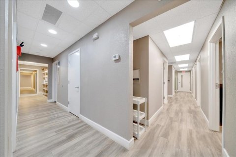 Propiedad comercial en alquiler en Ocala, Florida, 464.51 m2 № 1766077 - foto 20