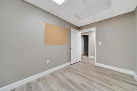 Propiedad comercial en alquiler en Ocala, Florida, 464.51 m2 № 1766077 - foto 27