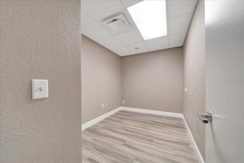 Propiedad comercial en alquiler en Ocala, Florida, 464.51 m2 № 1766077 - foto 26