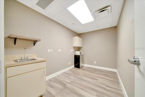 Propiedad comercial en alquiler en Ocala, Florida, 464.51 m2 № 1766077 - foto 25