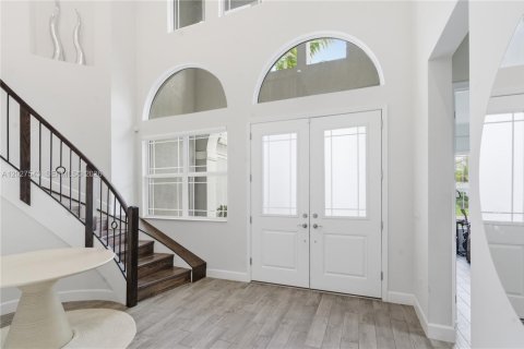 Villa ou maison à vendre à Westlake, Floride: 5 chambres, 381.83 m2 № 2244324 - photo 7