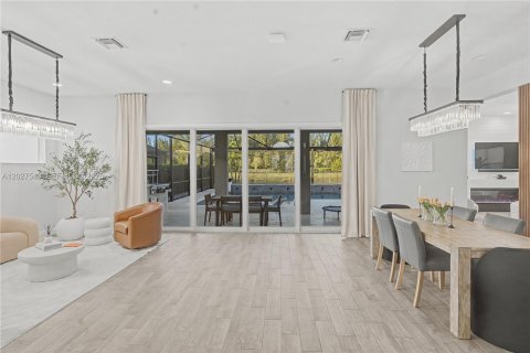 Villa ou maison à vendre à Westlake, Floride: 5 chambres, 381.83 m2 № 2244324 - photo 9
