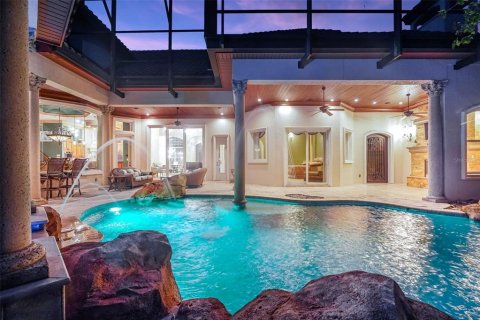 Casa en venta en Lake Mary, Florida, 5 dormitorios, 529.26 m2 № 1876082 - foto 13