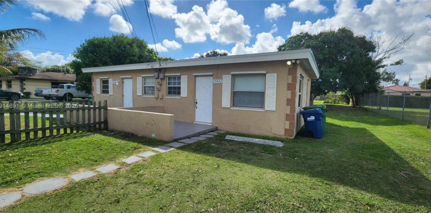 Villa ou maison à Miami, Floride 1 chambre, 85.84 m2 № 1974103