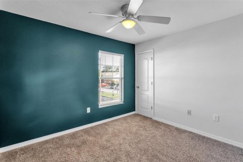 Townhouse in Lakeland, Florida 4 bedrooms, 137.4 sq.m. № 1899411 - photo 21