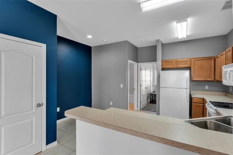 Townhouse in Lakeland, Florida 4 bedrooms, 137.4 sq.m. № 1899411 - photo 8