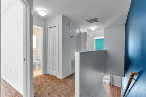Townhouse in Lakeland, Florida 4 bedrooms, 137.4 sq.m. № 1899411 - photo 23