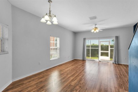 Townhouse in Lakeland, Florida 4 bedrooms, 137.4 sq.m. № 1899411 - photo 4