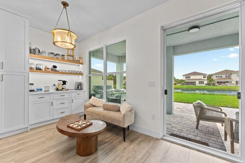 House in Delray Beach, Florida 5 bedrooms, 264.59 sq.m. № 2401225 - photo 17