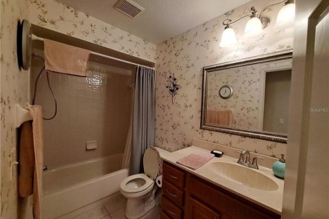 Villa ou maison à vendre à Zephyrhills, Floride: 3 chambres, 139.82 m2 № 2358738 - photo 14