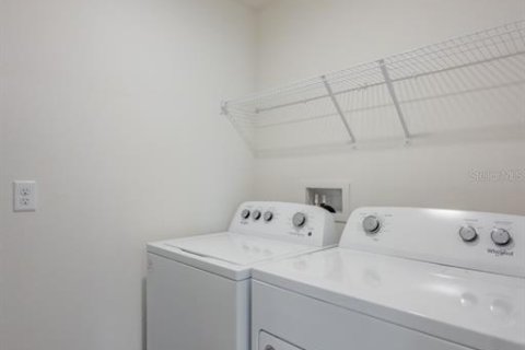 Casa en venta en Wimauma, Florida, 4 dormitorios, 171.5 m2 № 1648069 - foto 17