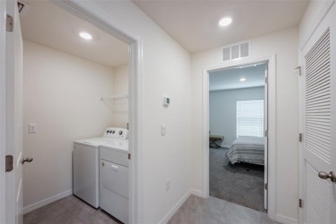 Casa en venta en Wimauma, Florida, 4 dormitorios, 171.5 m2 № 1648069 - foto 18