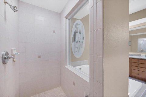 Купить кондоминиум в Энглвуд, Флорида 11 комнат, 177.72м2, № 1576624 - фото 28