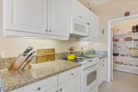 Купить кондоминиум в Энглвуд, Флорида 11 комнат, 177.72м2, № 1576624 - фото 14
