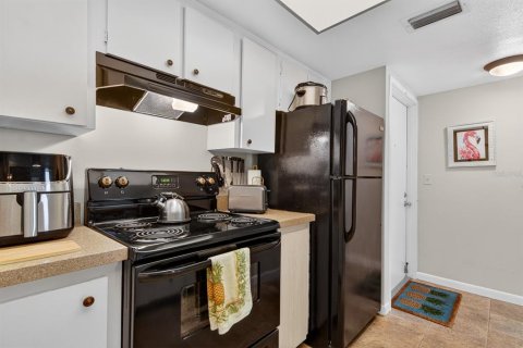 Copropriété à vendre à Clearwater, Floride: 1 chambre, 52.49 m2 № 2098114 - photo 14