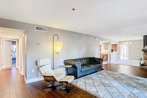 Copropriété à vendre à Orlando, Floride: 4 chambres, 154.59 m2 № 2306669 - photo 5