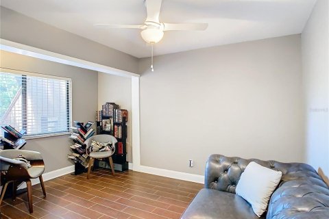 Copropriété à vendre à Orlando, Floride: 4 chambres, 154.59 m2 № 2306669 - photo 15