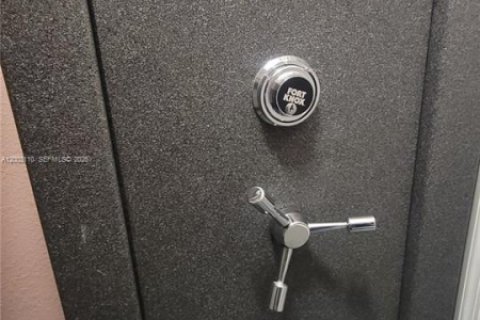 Купить виллу или дом в Лейк-Плэсид, Флорида 3 спальни, № 2066501 - фото 18