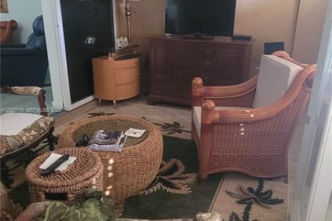 Купить виллу или дом в Лейк-Плэсид, Флорида 3 спальни, № 2066501 - фото 10