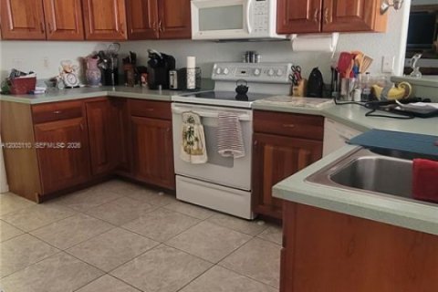 Купить виллу или дом в Лейк-Плэсид, Флорида 3 спальни, № 2066501 - фото 9