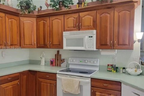 Купить виллу или дом в Лейк-Плэсид, Флорида 3 спальни, № 2066501 - фото 6