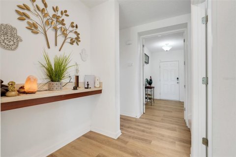 Villa ou maison à vendre à Davenport, Floride: 5 chambres, 242.2 m2 № 2232217 - photo 6