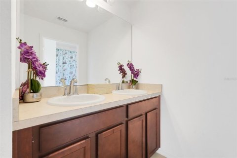 Villa ou maison à vendre à Davenport, Floride: 5 chambres, 242.2 m2 № 2232217 - photo 28