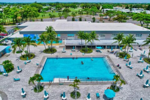 Condo in Delray Beach, Florida, 1 bedroom № 2246367 - photo 30