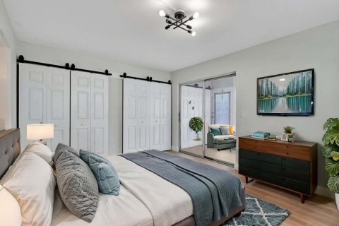 Condo in Delray Beach, Florida, 1 bedroom № 2246367 - photo 14