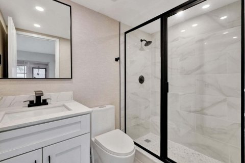 Condo in Delray Beach, Florida, 1 bedroom № 2246367 - photo 16