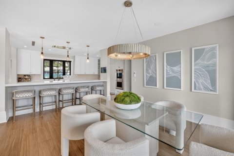 Casa en venta en Fort Lauderdale, Florida, 6 dormitorios, 408.58 m2 № 2146777 - foto 24