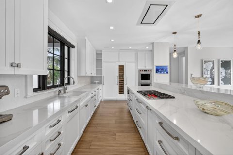 Casa en venta en Fort Lauderdale, Florida, 6 dormitorios, 408.58 m2 № 2146777 - foto 25