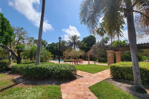 Снять в аренду кондоминиум в Коконат Крик, Флорида 2 спальни, 77.48м2, № 1982167 - фото 30