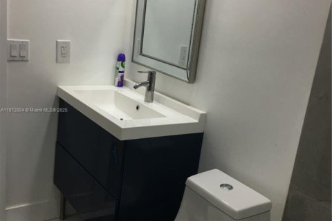 Condo in Boca Raton, Florida, 2 bedrooms  № 1968433 - photo 5