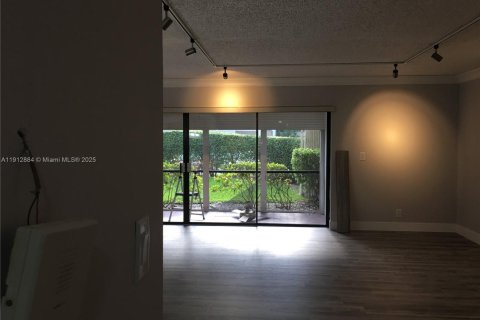 Condo in Boca Raton, Florida, 2 bedrooms  № 1968433 - photo 3