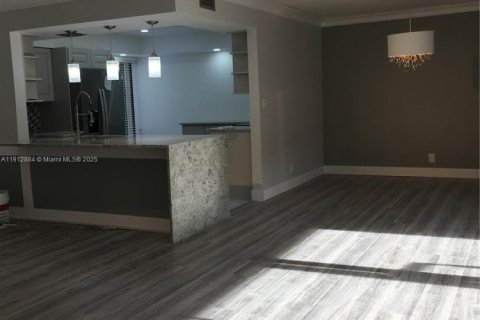 Condo in Boca Raton, Florida, 2 bedrooms  № 1968433 - photo 6