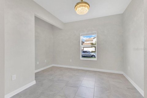 Townhouse in Davenport, Florida 2 bedrooms, 139.82 sq.m. № 2093490 - photo 17