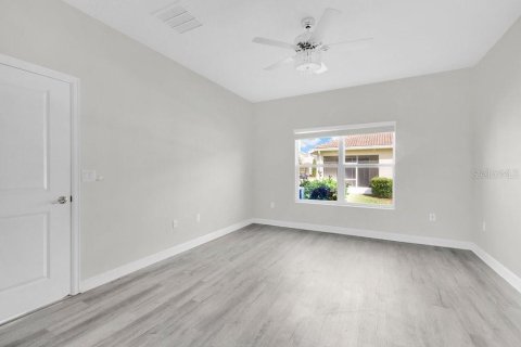 Townhouse in Davenport, Florida 2 bedrooms, 139.82 sq.m. № 2093490 - photo 13