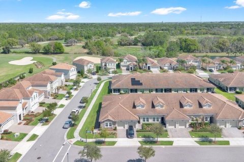 Townhouse in Davenport, Florida 2 bedrooms, 139.82 sq.m. № 2093490 - photo 26