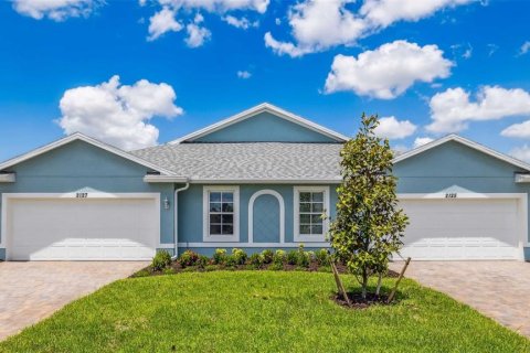 House in Punta Gorda, Florida 2 bedrooms, 139.63 sq.m. № 1883651 - photo 2