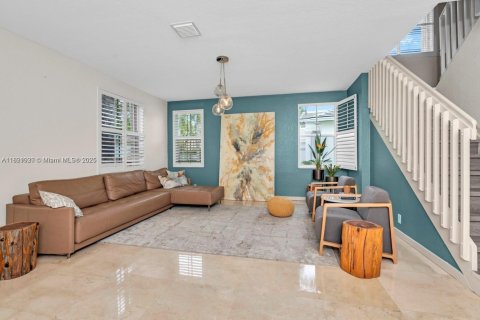 Casa en venta en Weston, Florida, 6 dormitorios, 376.07 m2 № 1944425 - foto 7