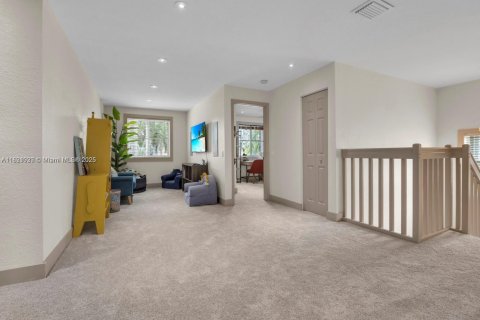 Casa en venta en Weston, Florida, 6 dormitorios, 376.07 m2 № 1944425 - foto 18