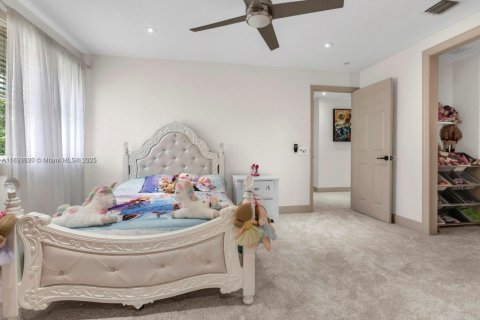 Casa en venta en Weston, Florida, 6 dormitorios, 376.07 m2 № 1944425 - foto 30