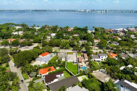 Купить земельный участок в Майами-Бич, Флорида № 1924016 - фото 13