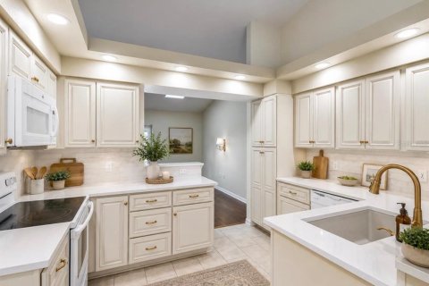 Villa ou maison à vendre à Weeki Wachee, Floride: 3 chambres, 121.89 m2 № 2094289 - photo 8