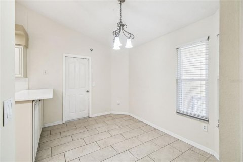 Villa ou maison à vendre à Weeki Wachee, Floride: 3 chambres, 121.89 m2 № 2094289 - photo 16