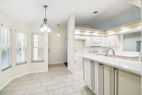Villa ou maison à vendre à Weeki Wachee, Floride: 3 chambres, 121.89 m2 № 2094289 - photo 15
