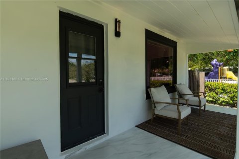 House in Delray Beach, Florida 3 bedrooms № 1801272 - photo 4