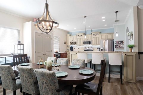 House in Odessa, Florida 4 bedrooms, 235.97 sq.m. № 1744323 - photo 13