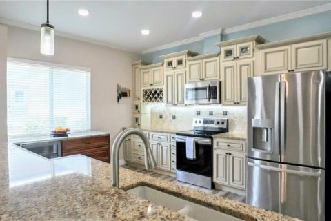 House in Odessa, Florida 4 bedrooms, 235.97 sq.m. № 1744323 - photo 4